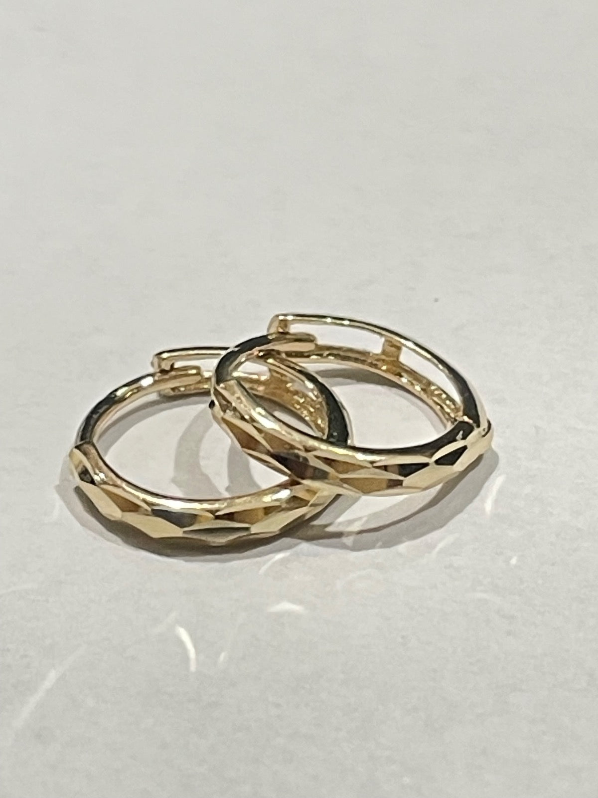 14K Yellow Gold Hoop Earring