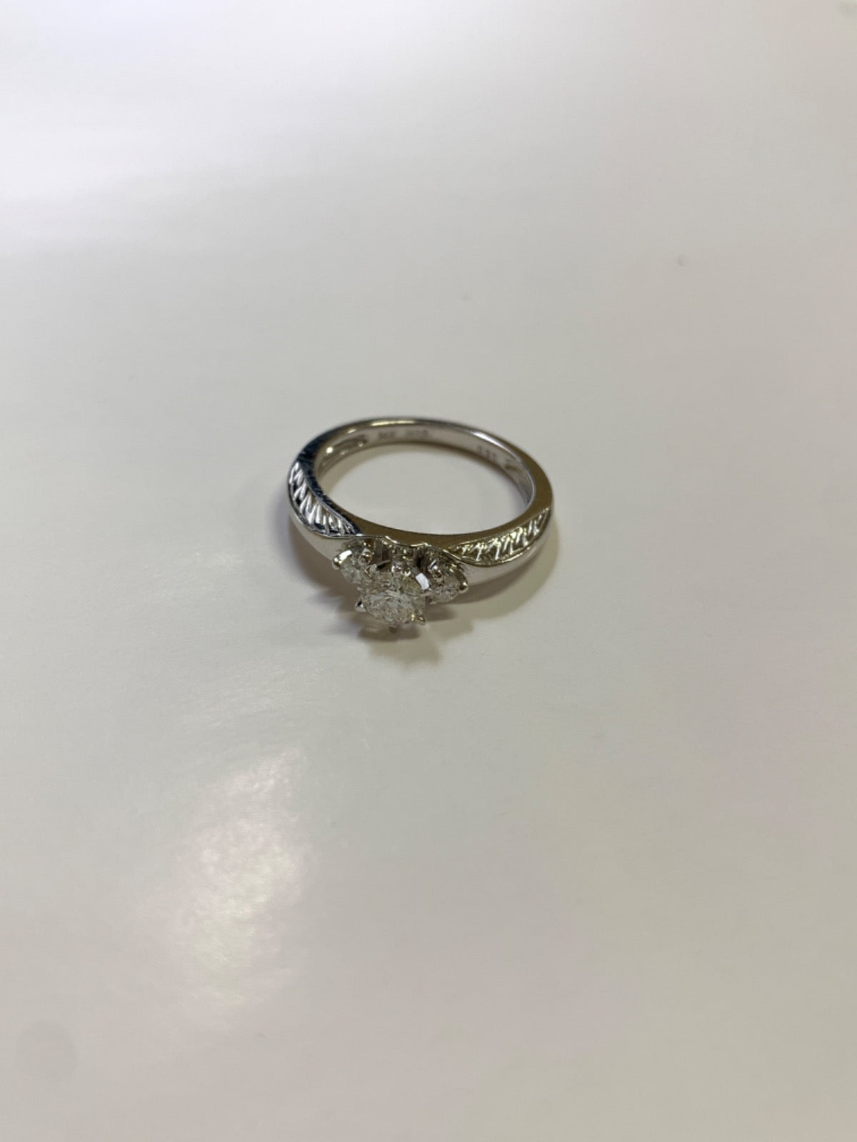 14K White Gold Ring with Diamond