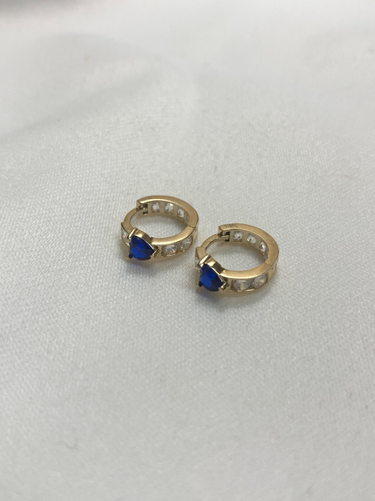 14K Yellow Gold Earring with Pink Sapphire