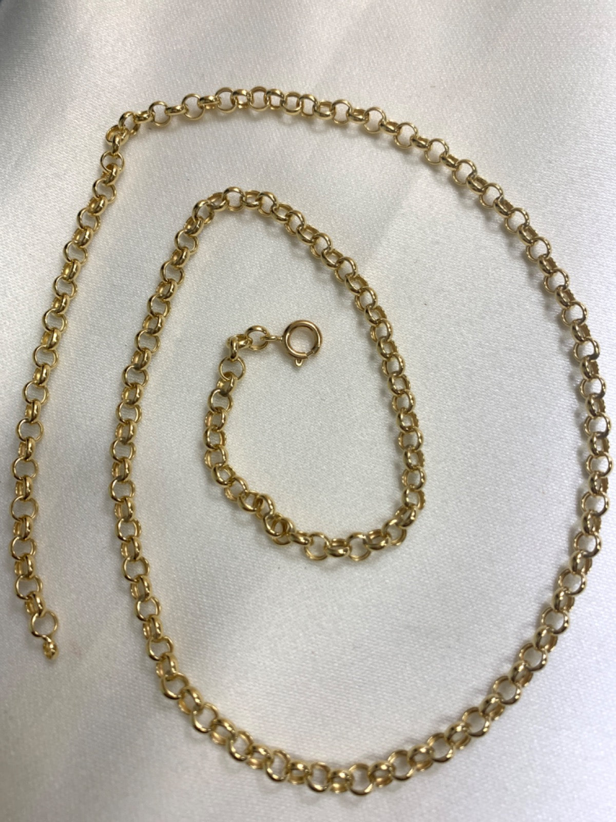 18K Yellow Gold Chain