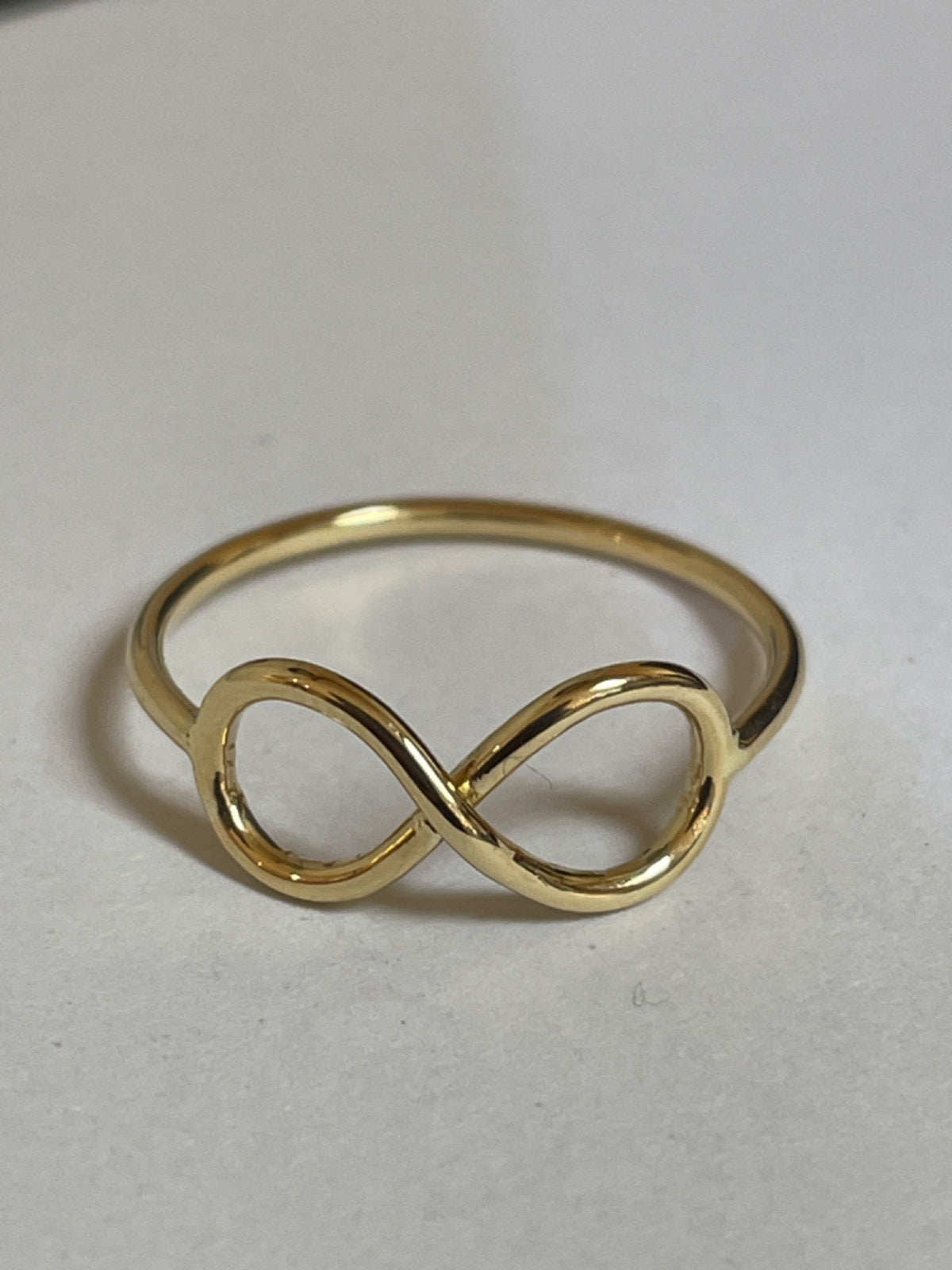 18K Yellow Gold Infinity Ring with Topaz