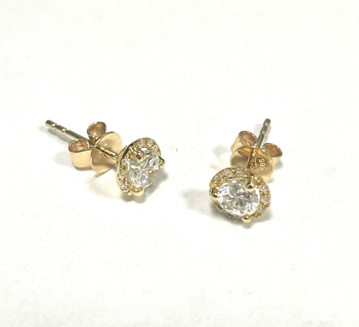14K Yellow Gold Birthstone Earring with Topaz and Diamond
