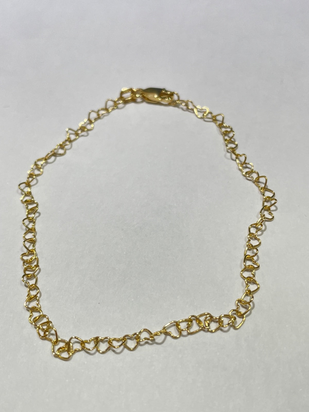 18K Yellow Gold Hearts Bracelet