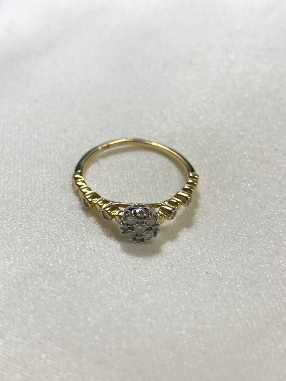 14K Yellow Gold Ring with Diamond