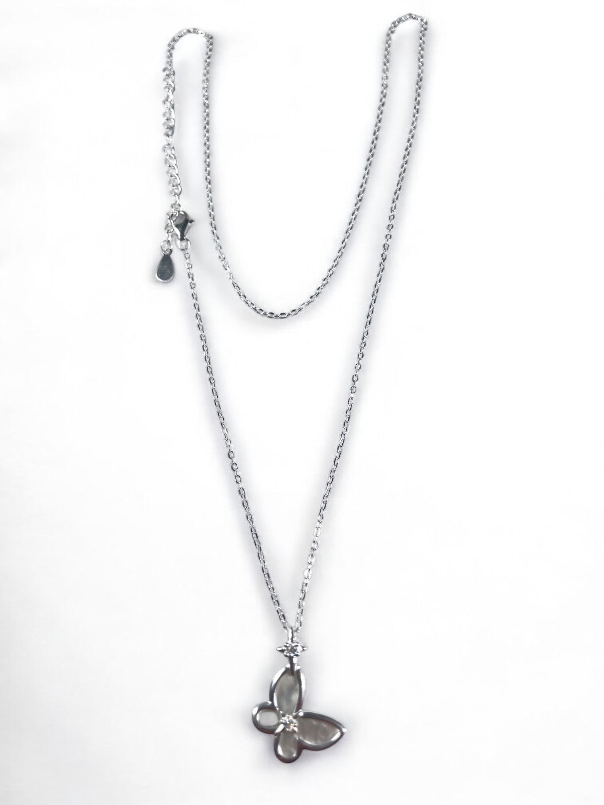White Silver Butterfly Necklace with Mother Of Pearl