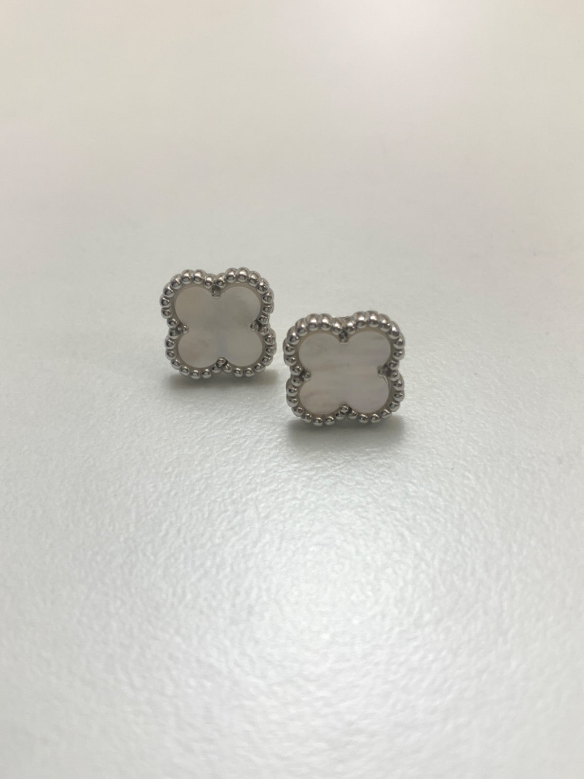 White Silver Earring with CZ