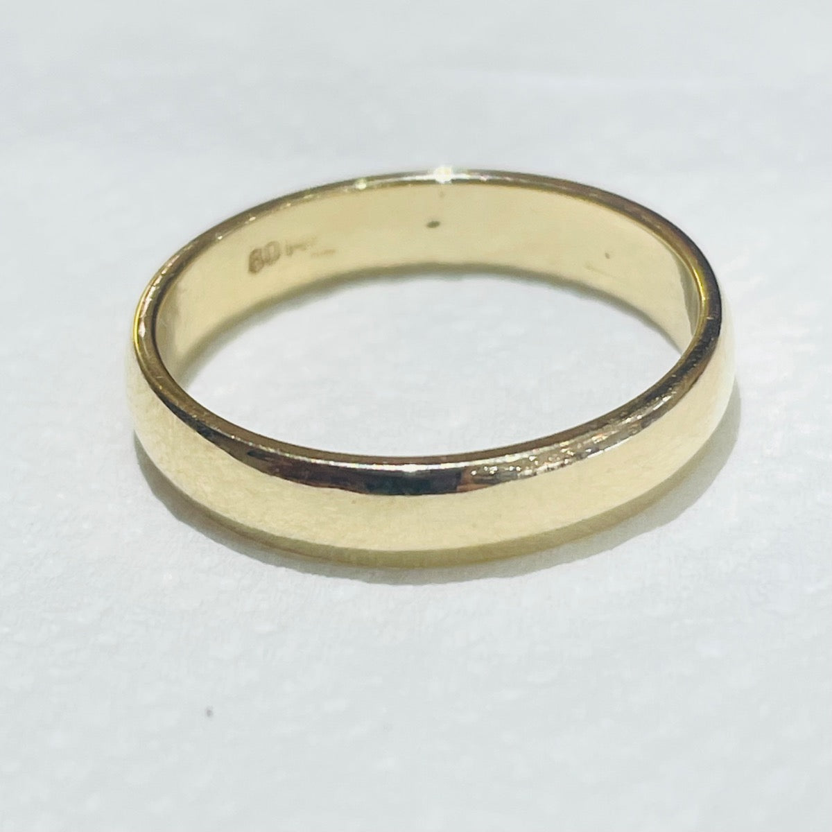 14K Yellow Gold Wedding Band