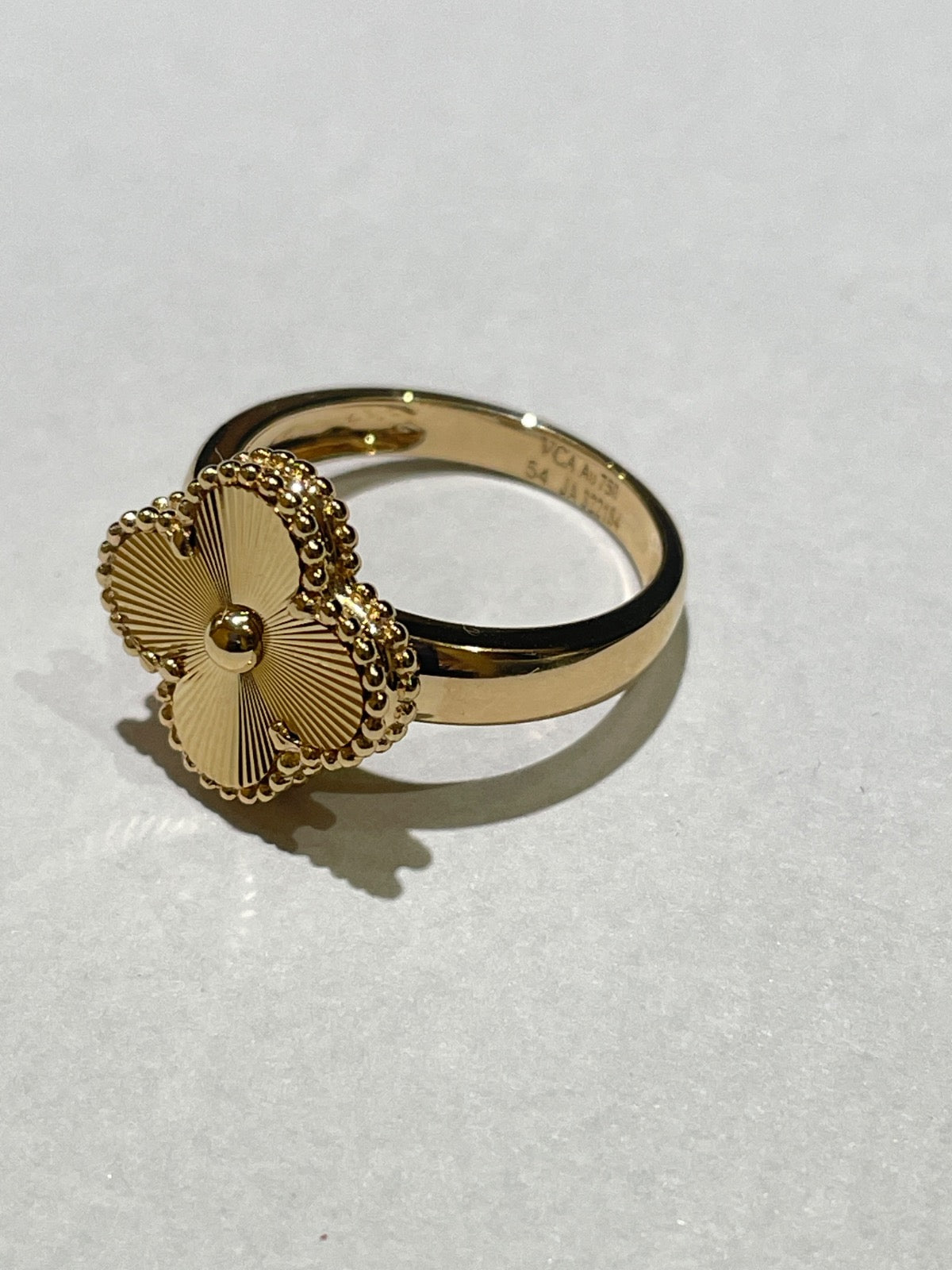18K Yellow Gold Clover Ring
