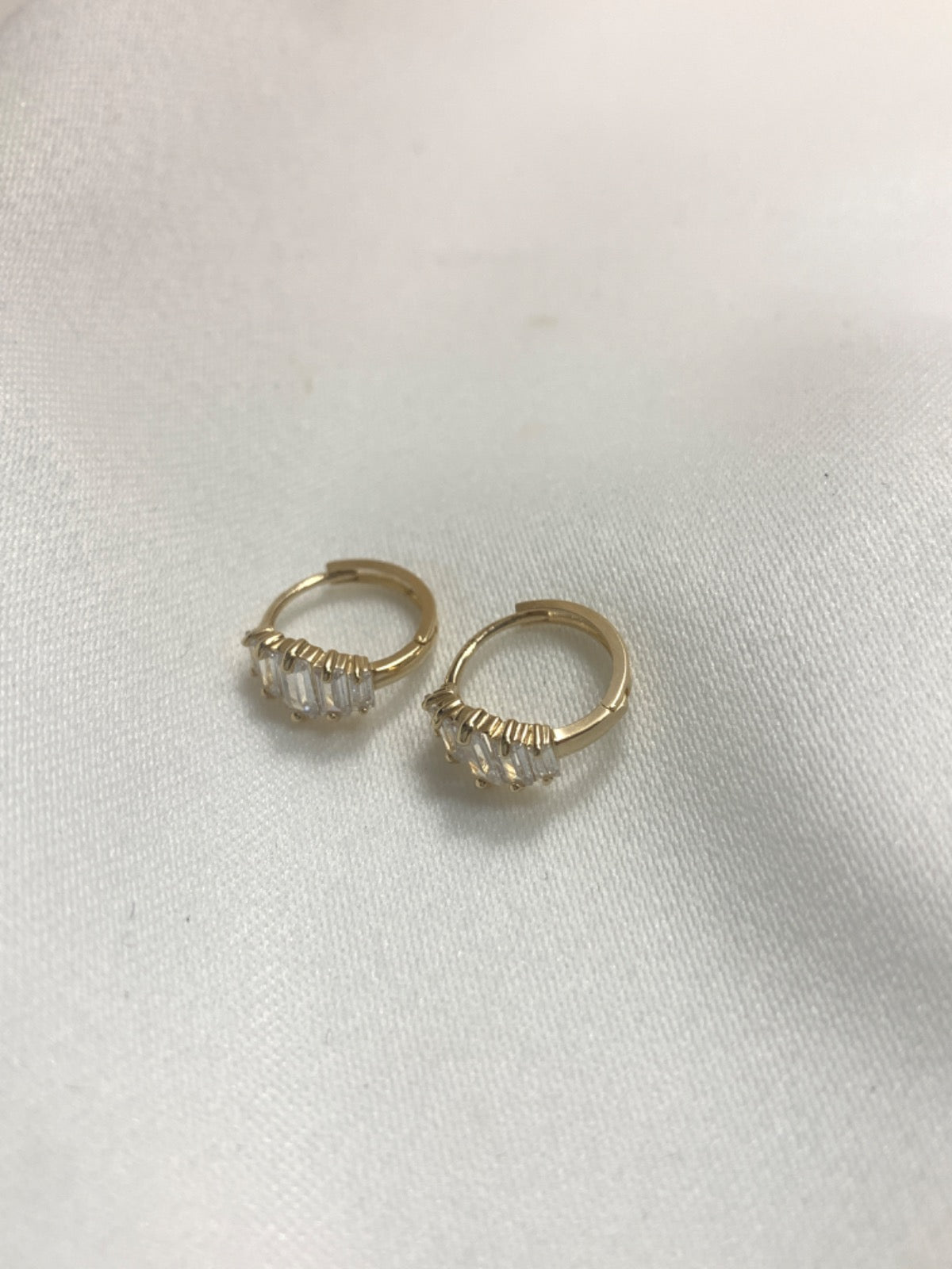 14K Yellow Gold Hoop Earring with CZ