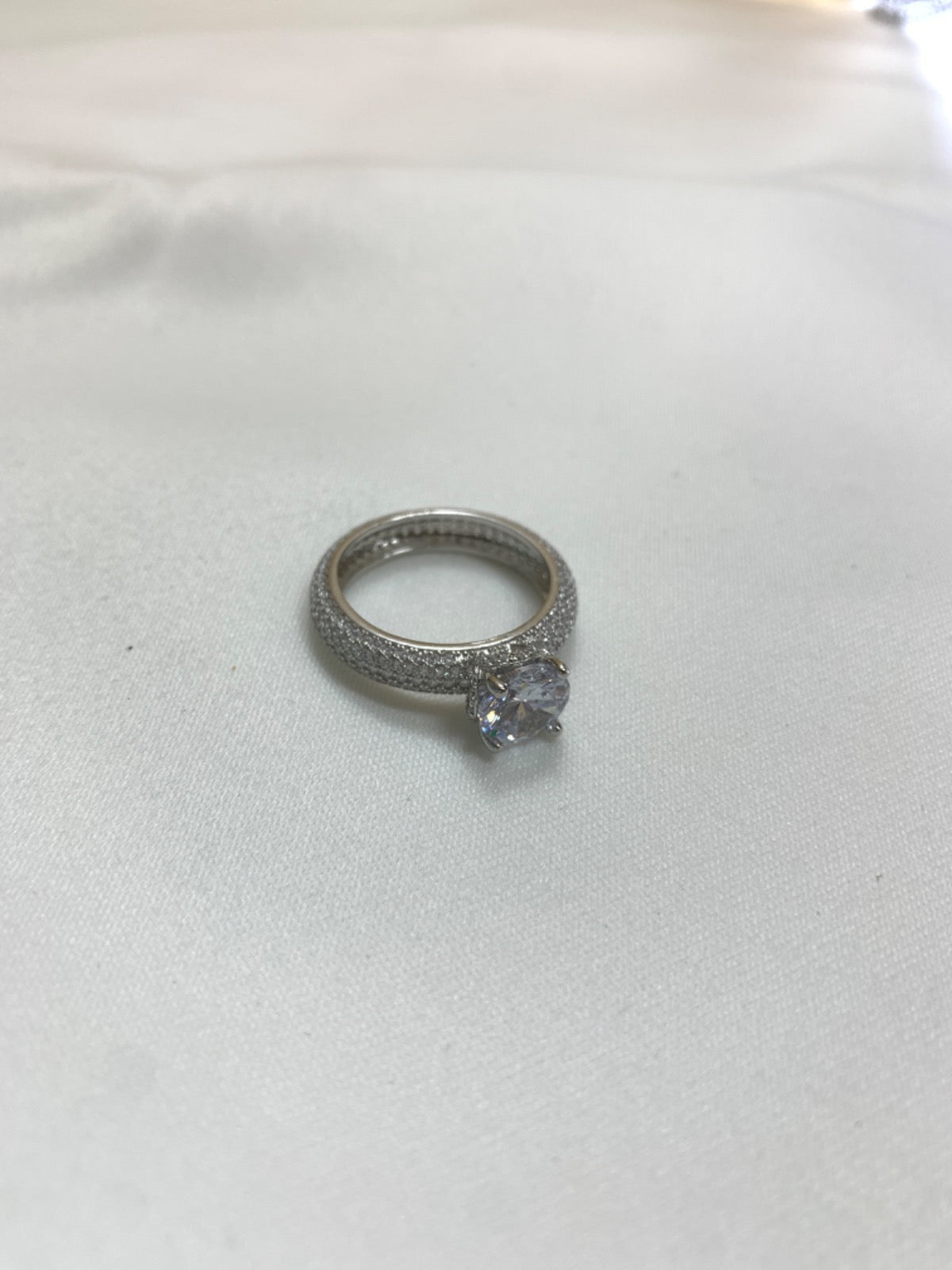 White Silver Ring with CZ