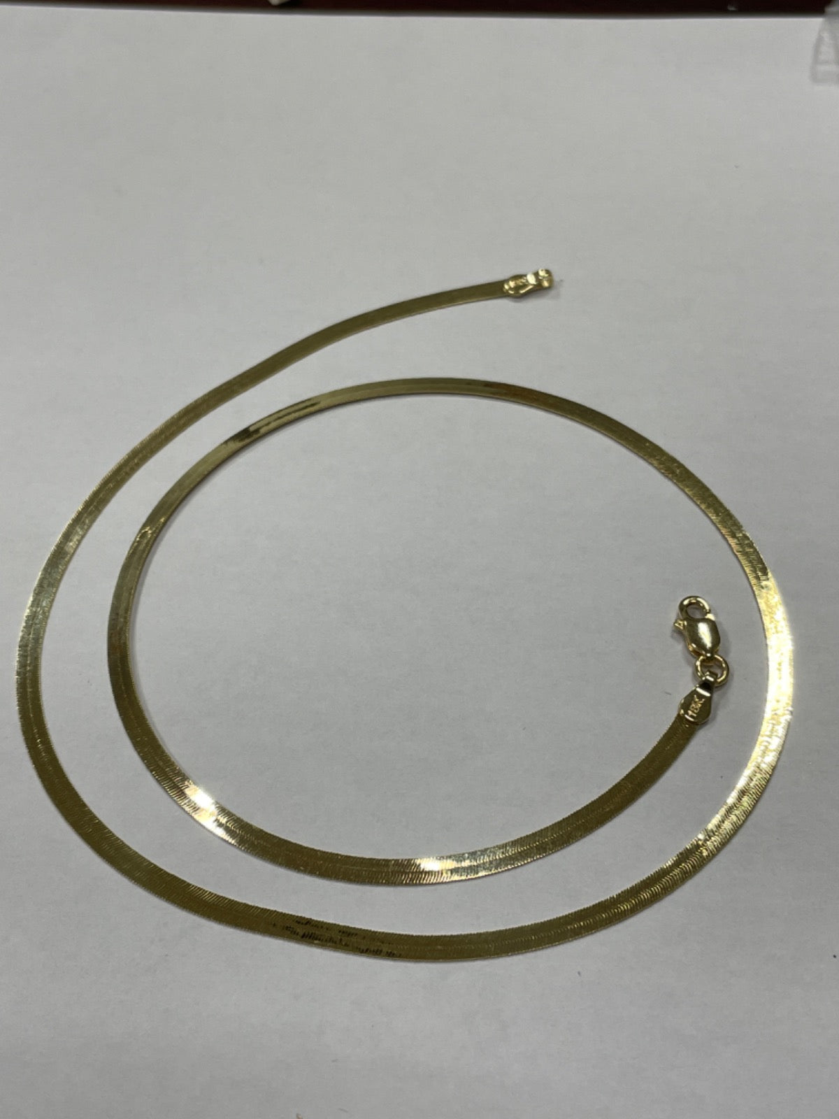 18K Yellow Gold Chain