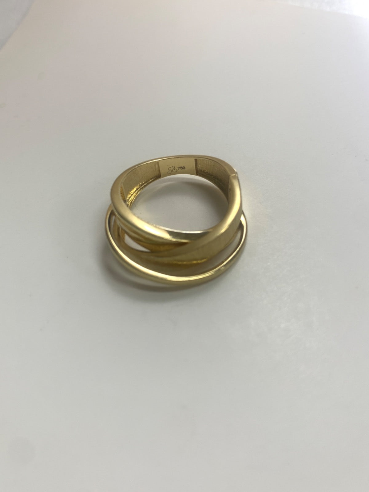 18K Yellow Gold Ring