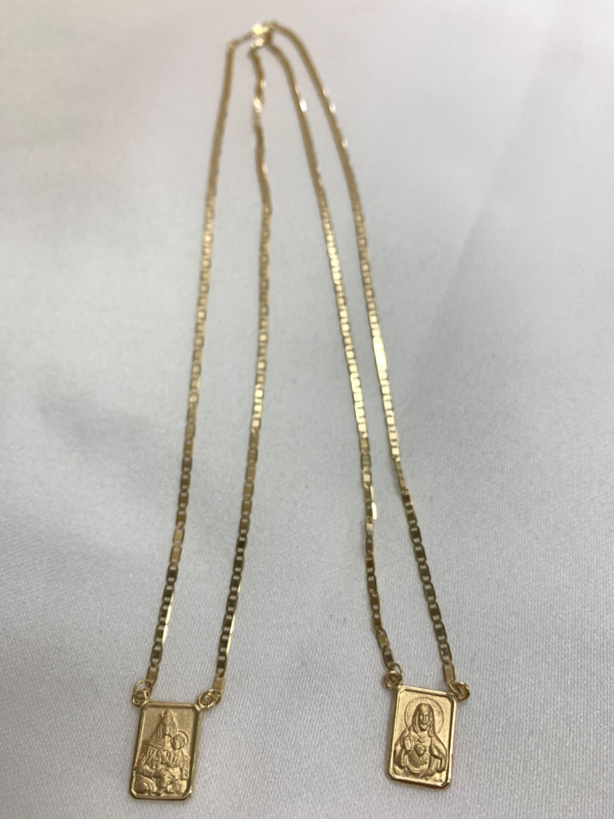 18K Yellow Gold Chain