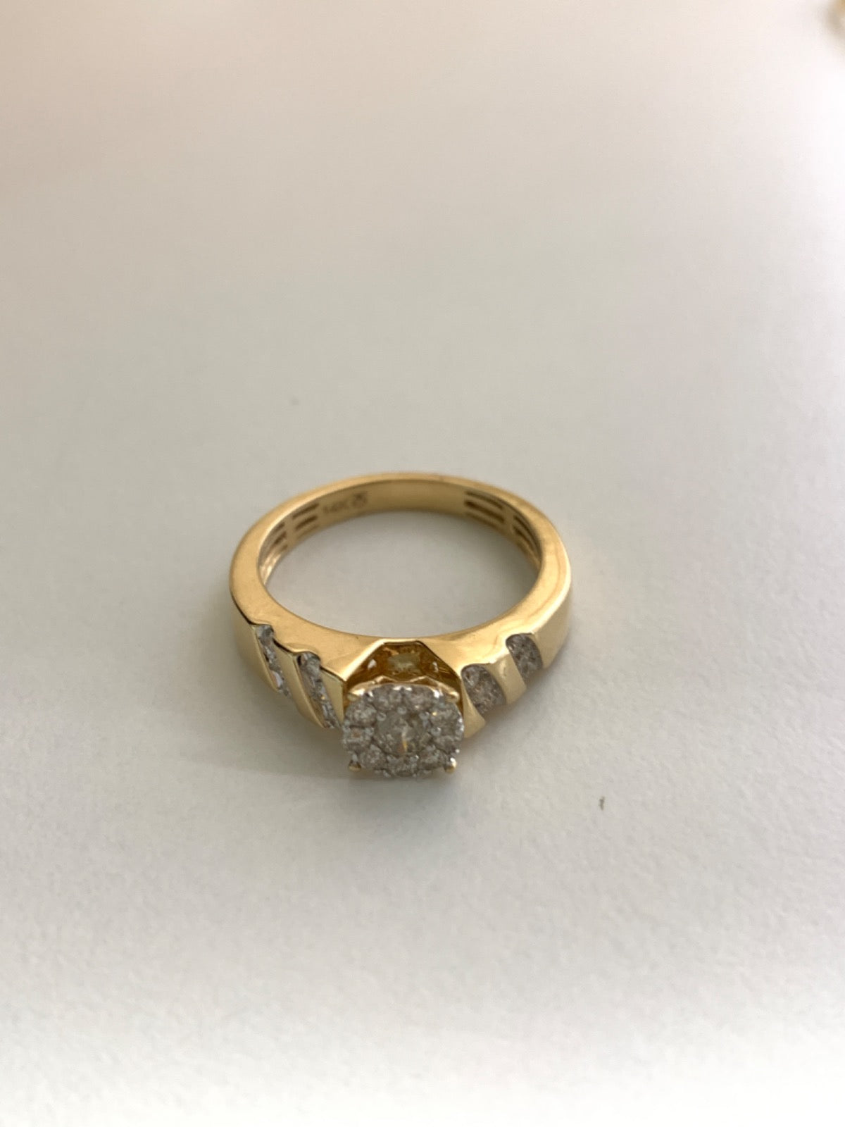 14K Yellow Gold Engagement Ring with Diamond