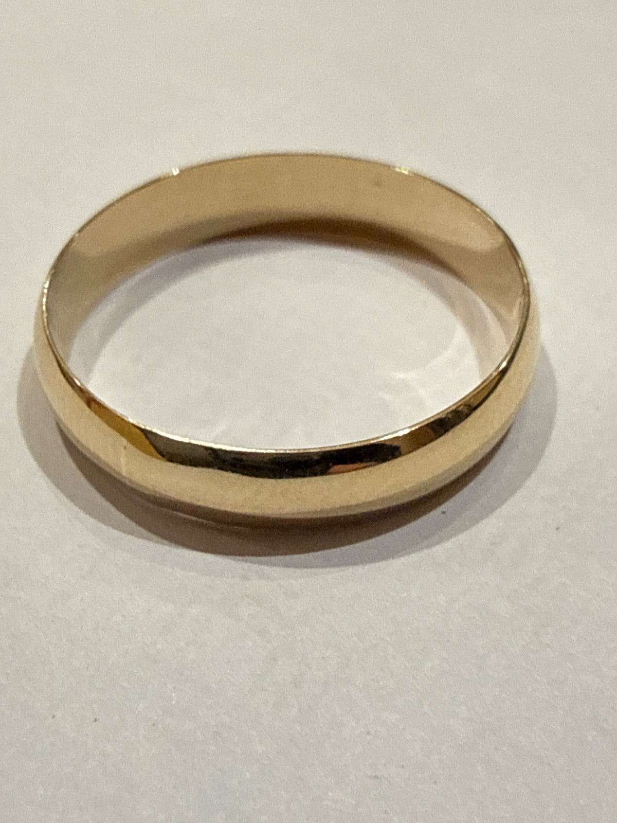 14K Yellow Gold Traditional Wedding Band