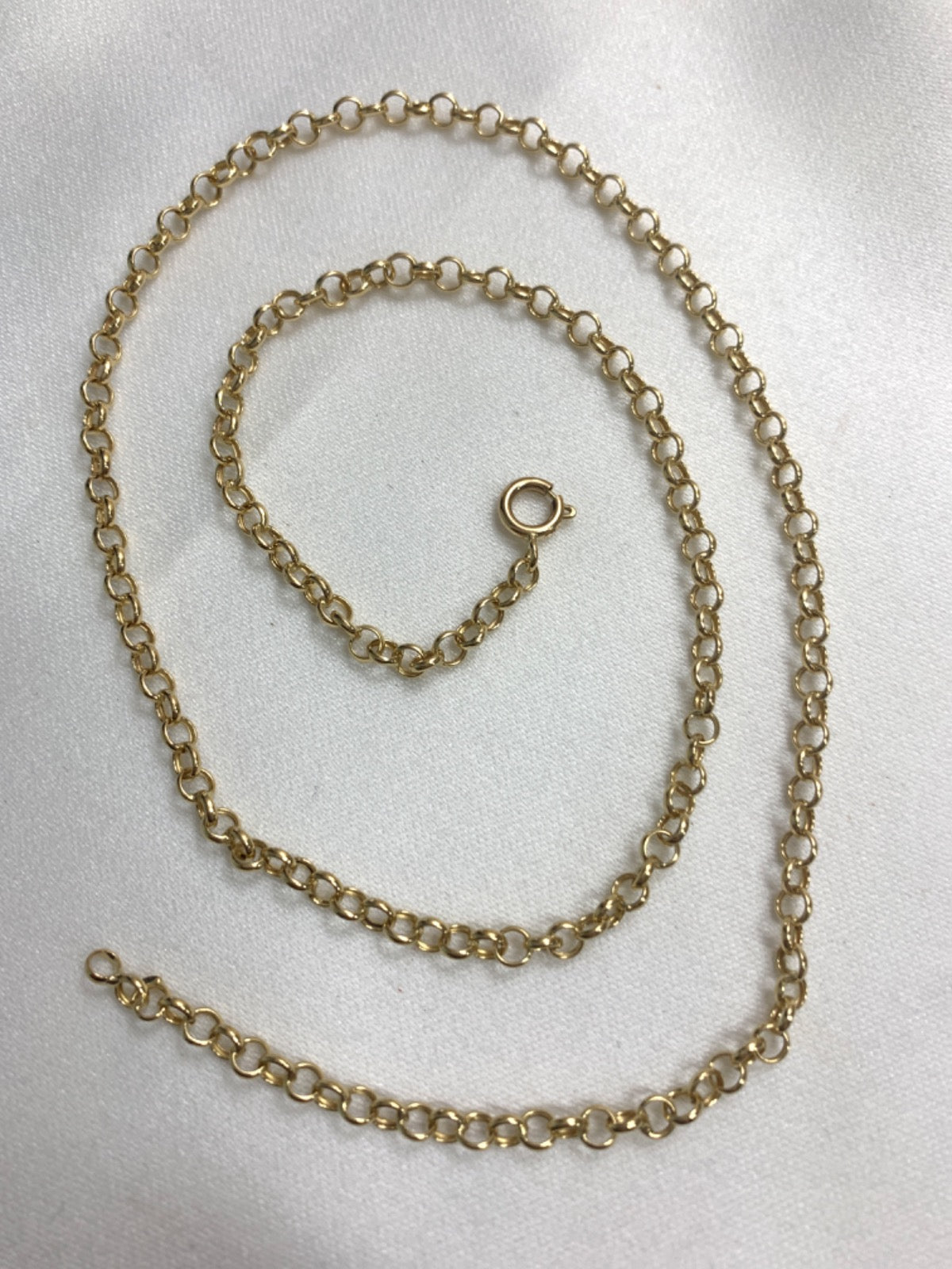 18K Yellow Gold Chain