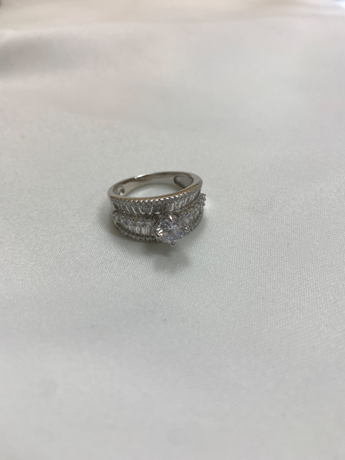 White Silver Ring with CZ