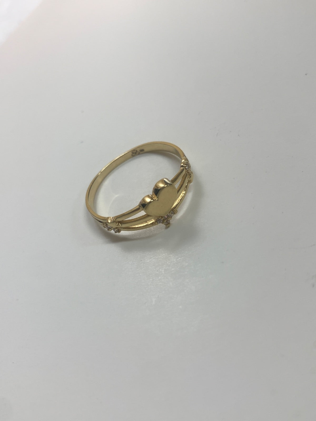 18K Yellow Gold Ring with CZ