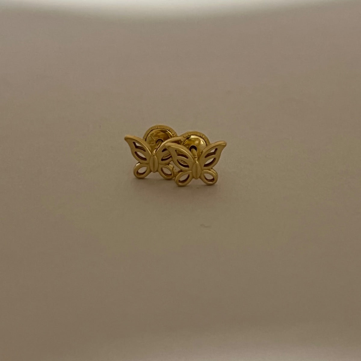 18K Yellow Gold Butterfly Earring