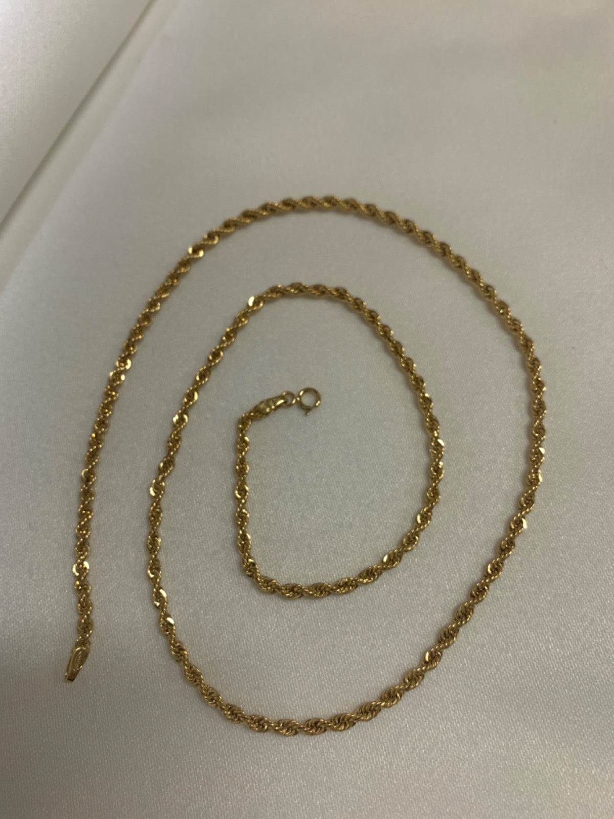 18K Yellow Gold Chain