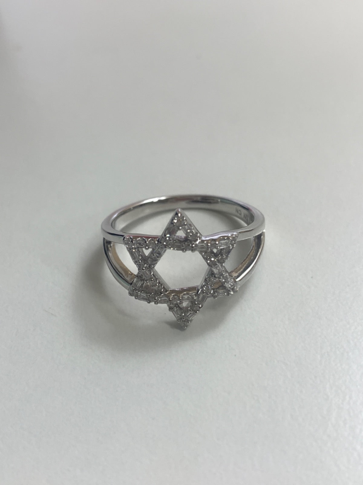 White Silver Ring with CZ