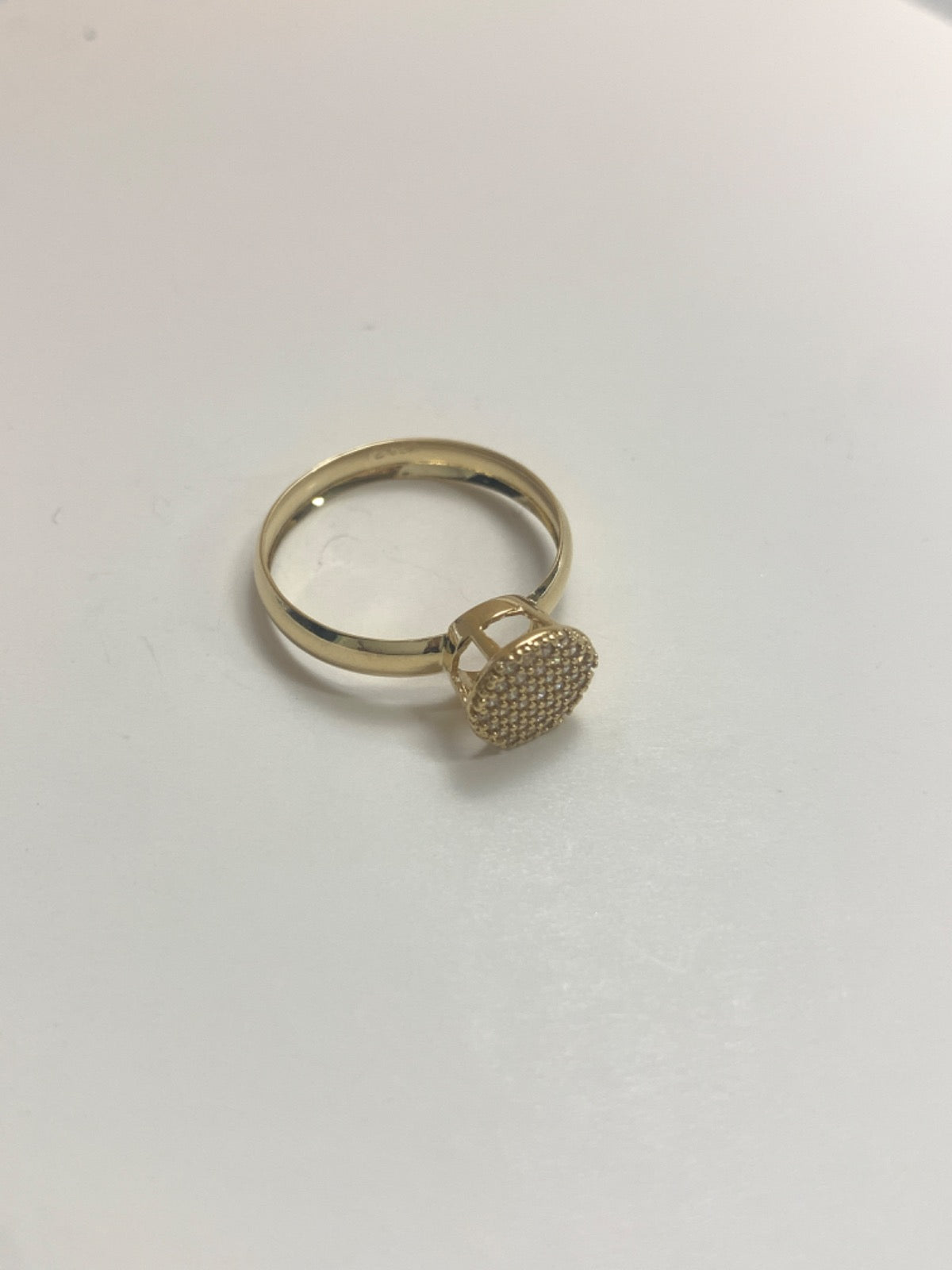 18K Yellow Gold Ring with CZ