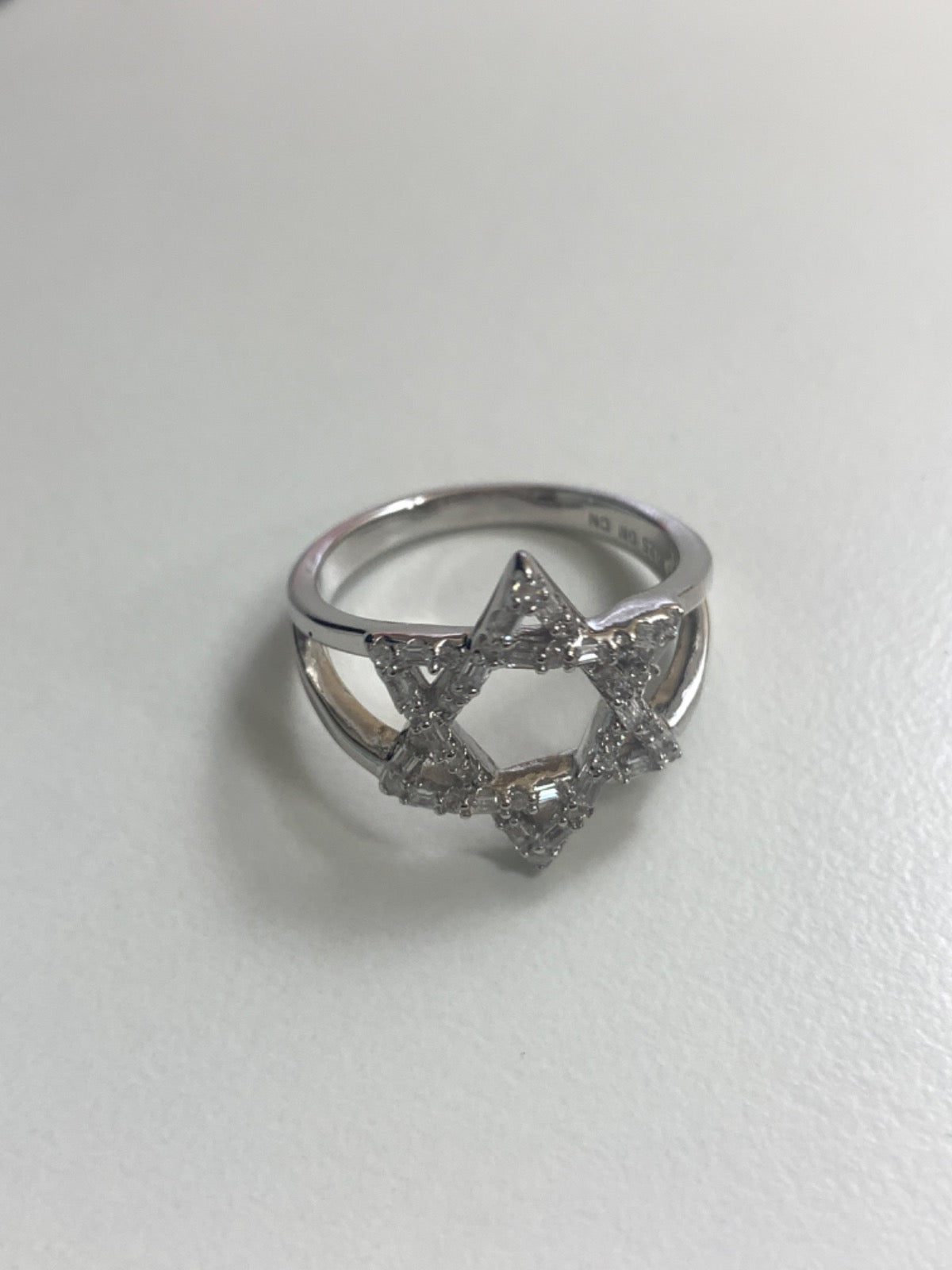 White Silver Ring with CZ