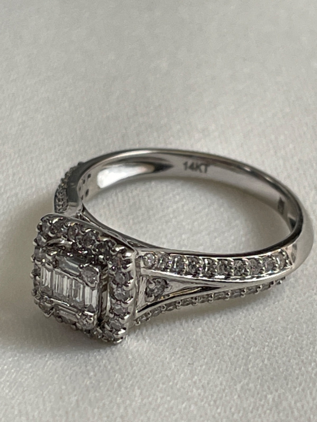 14K White Gold Engagement Ring with Diamond