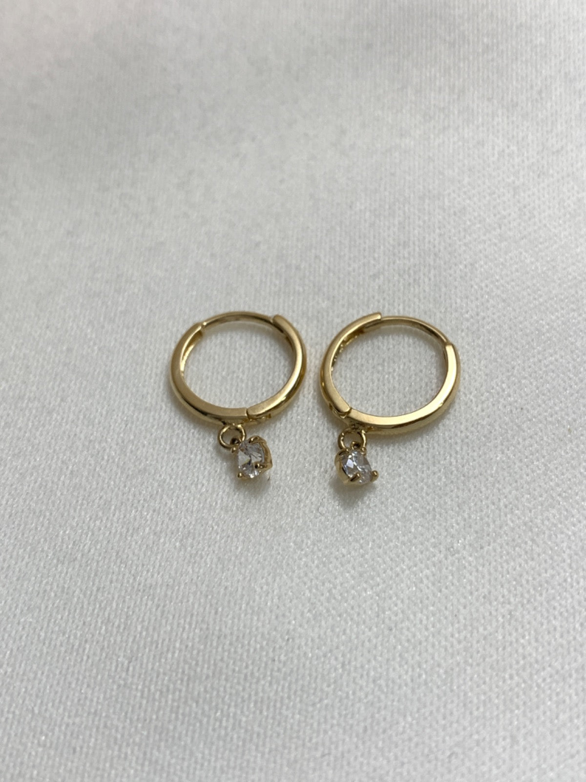 14K Yellow Gold Earring