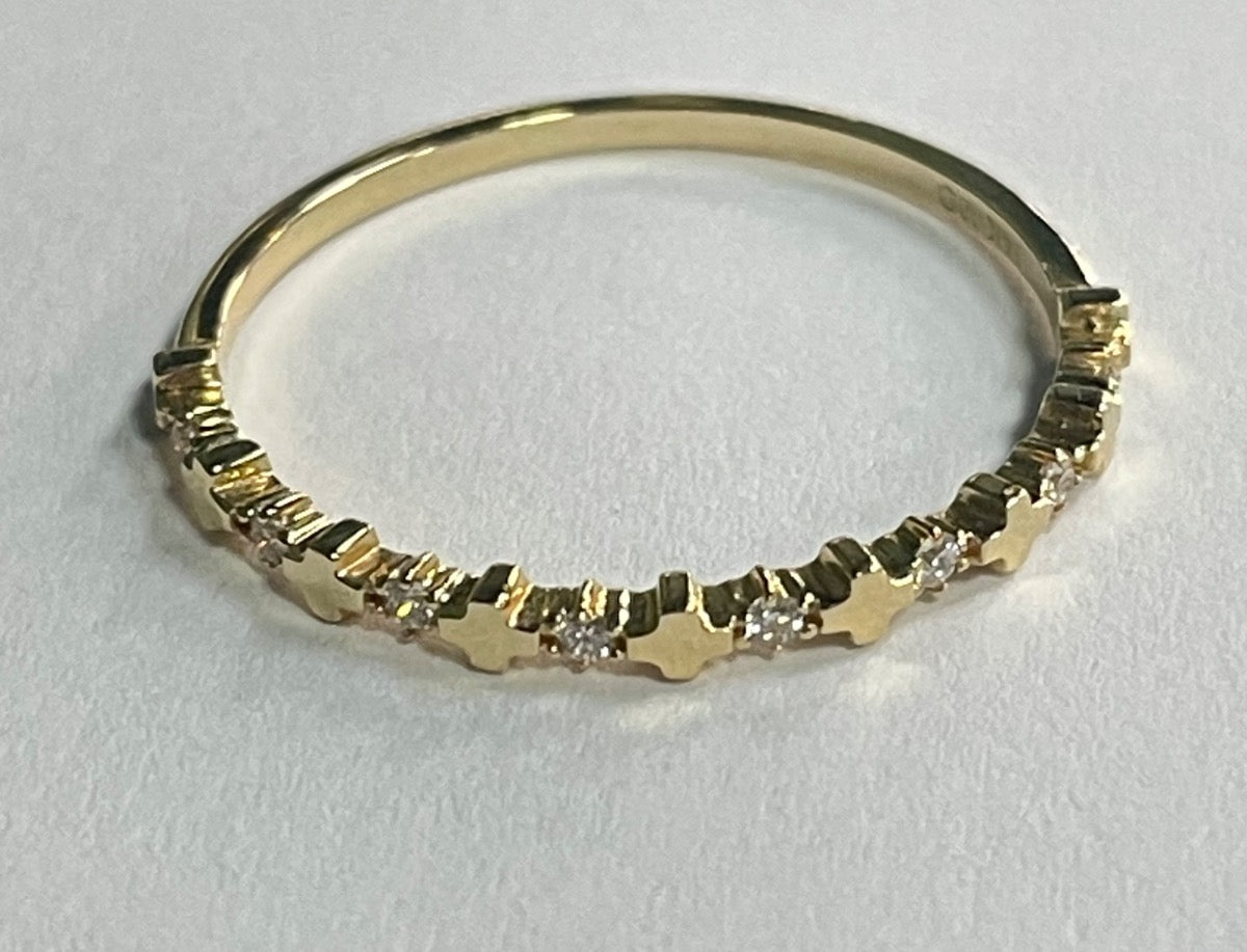 14K Yellow Gold Ring with Diamond