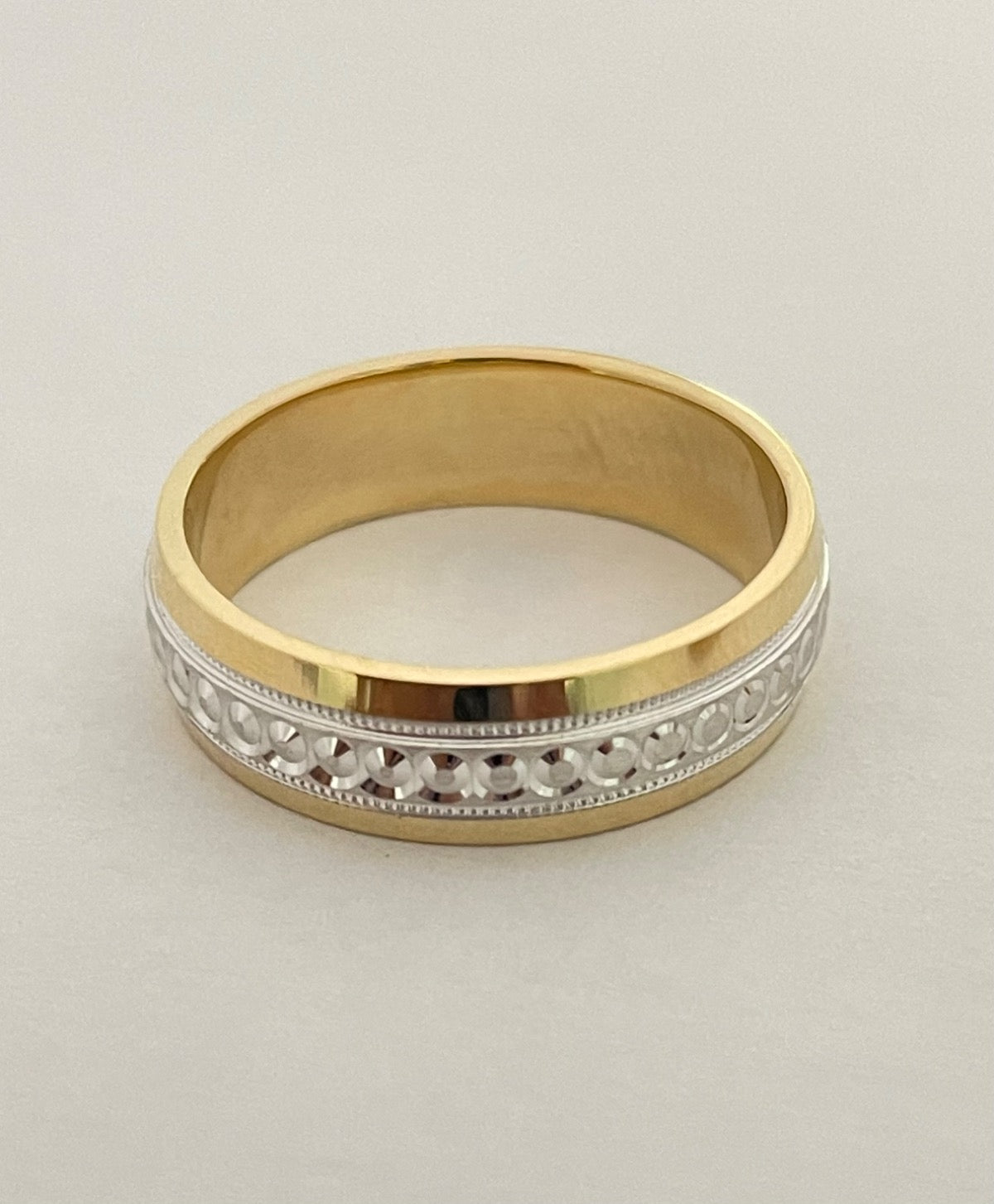 18K Two-Tone Gold Diamond Cut Wedding Band