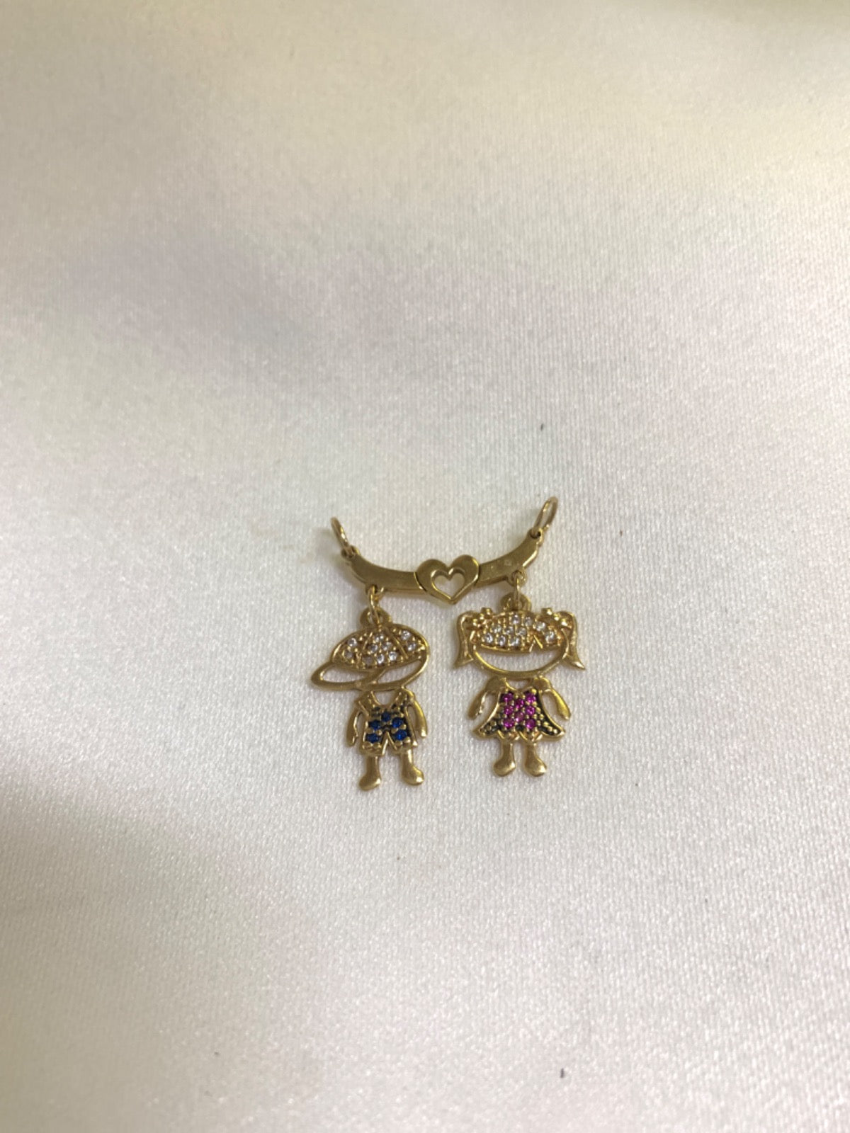 18K Yellow Gold Pendant with CZ