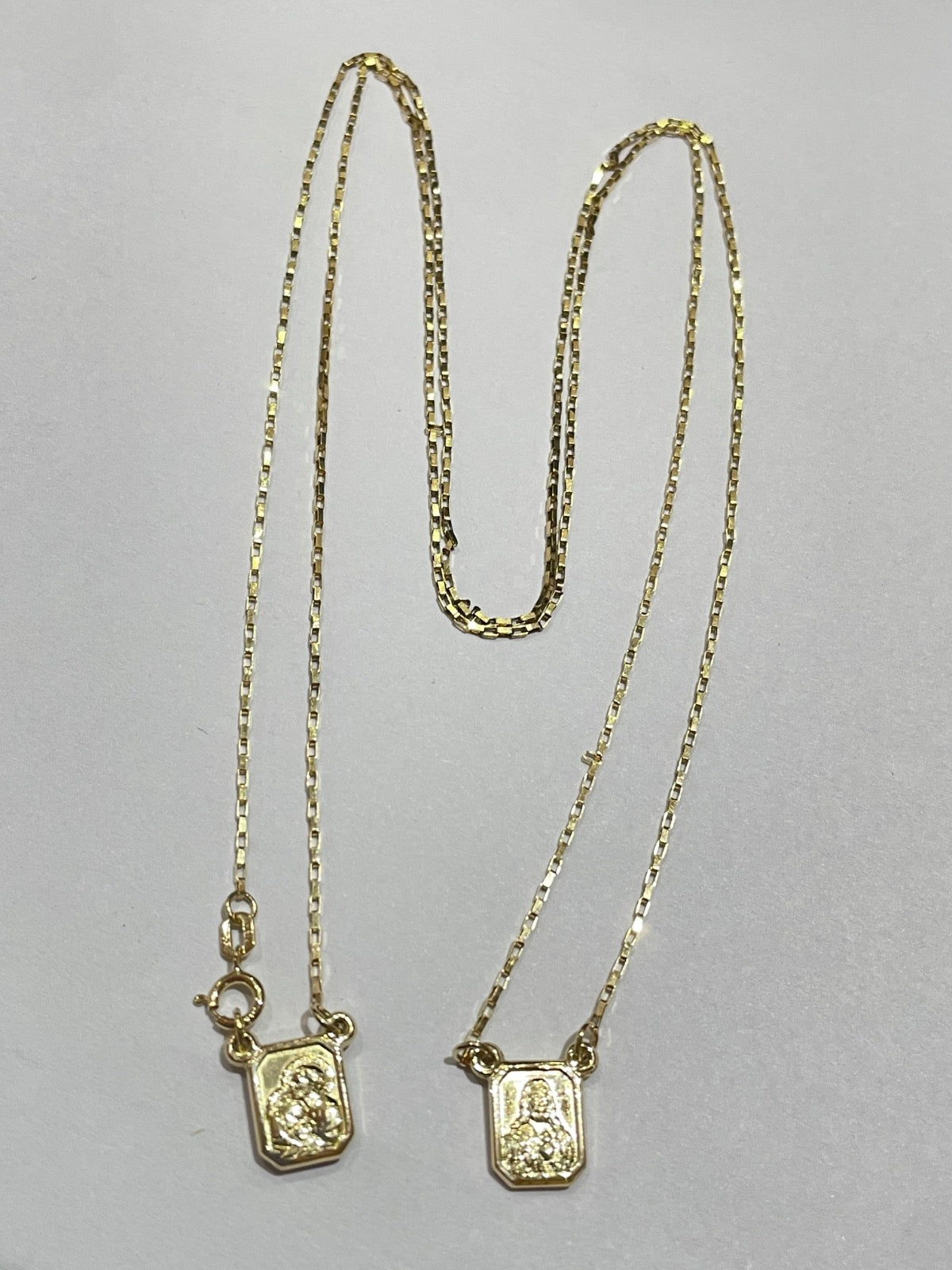 18K Yellow Gold Scapular Charm Necklace Set