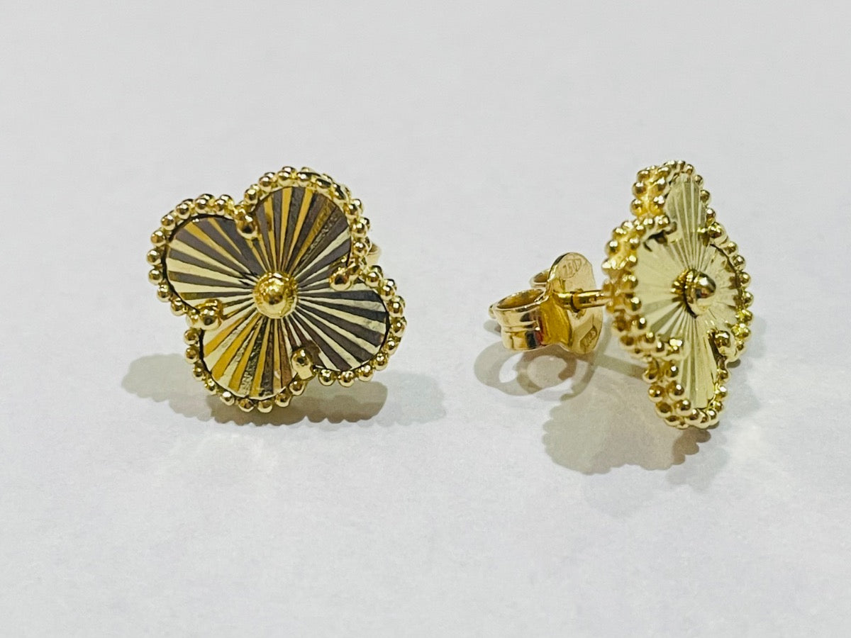 18K Yellow Gold Clover Earring