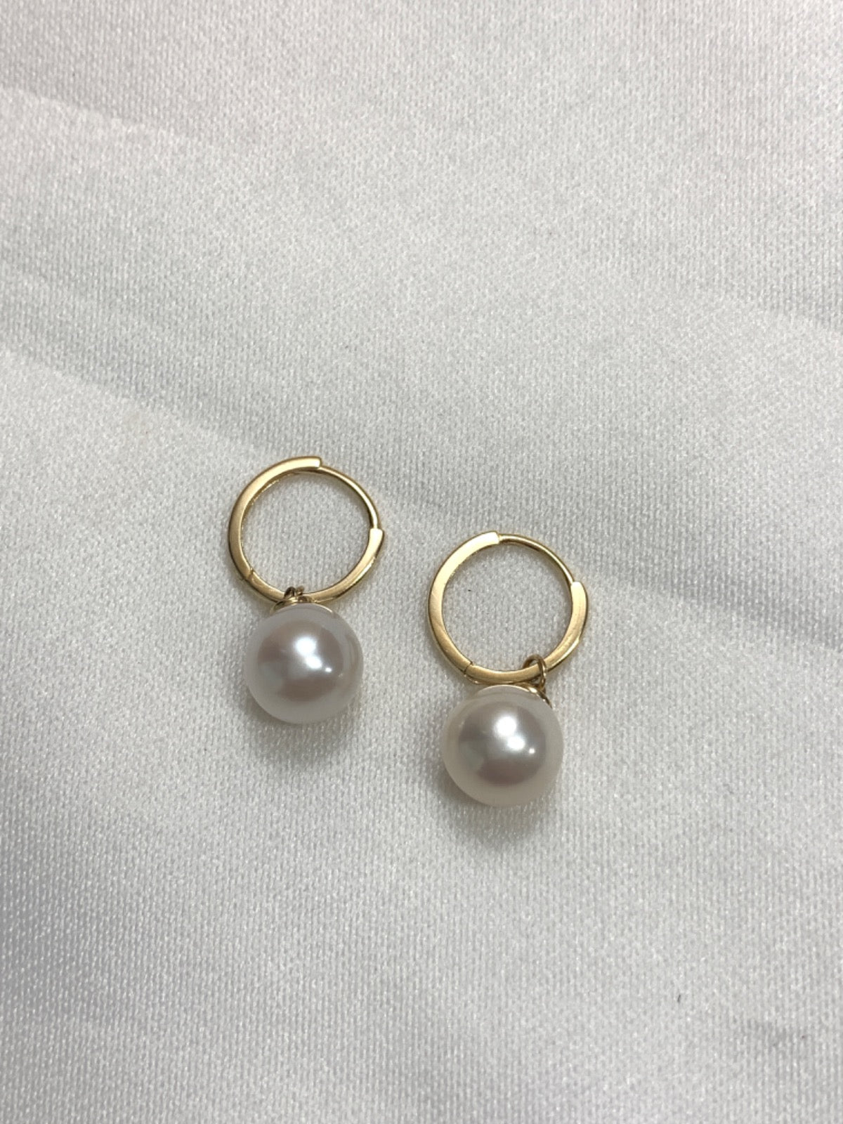 14K Yellow Gold Earring with Pearl