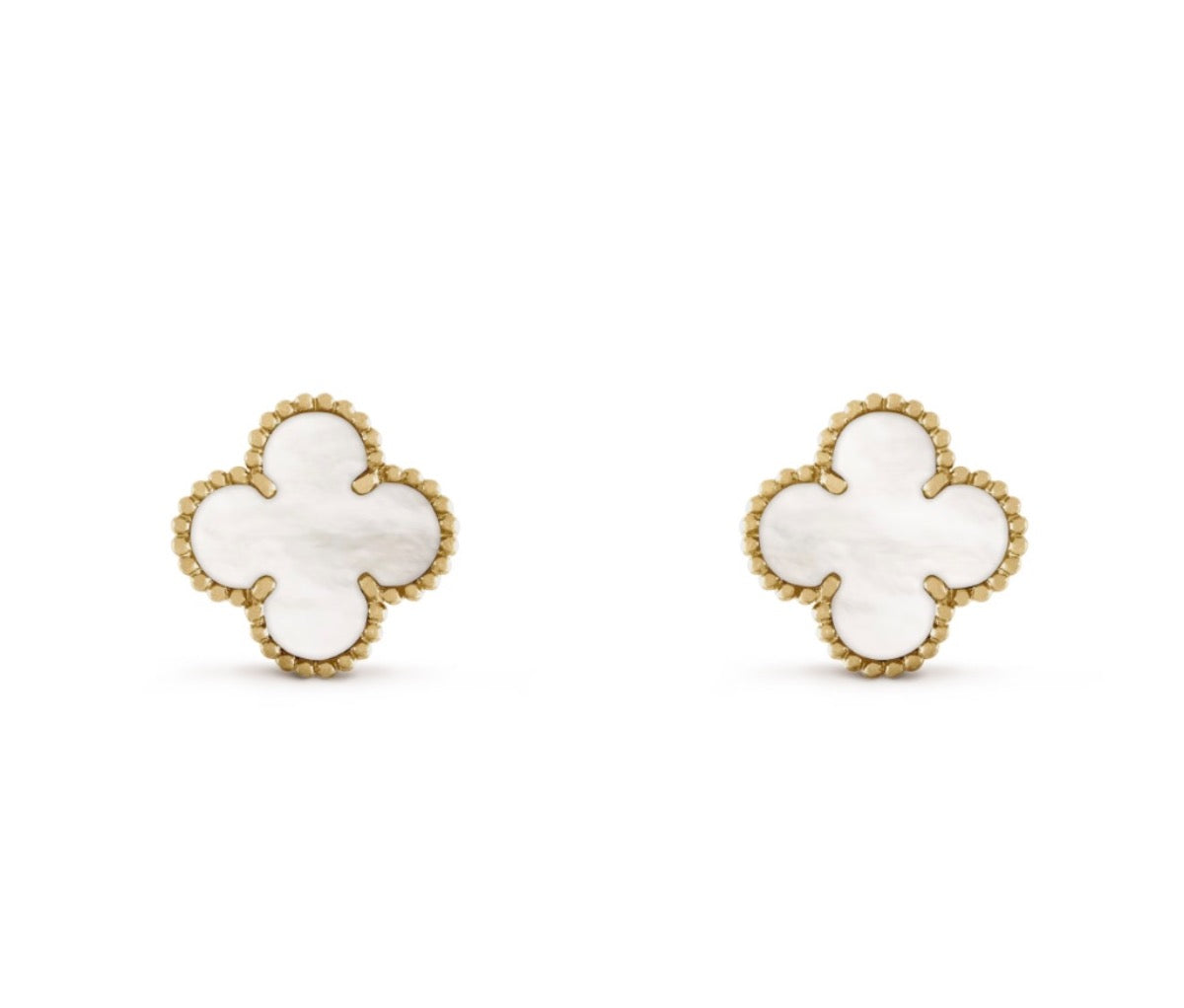 18K Yellow Gold Clover Earring with Mother Of Pearl