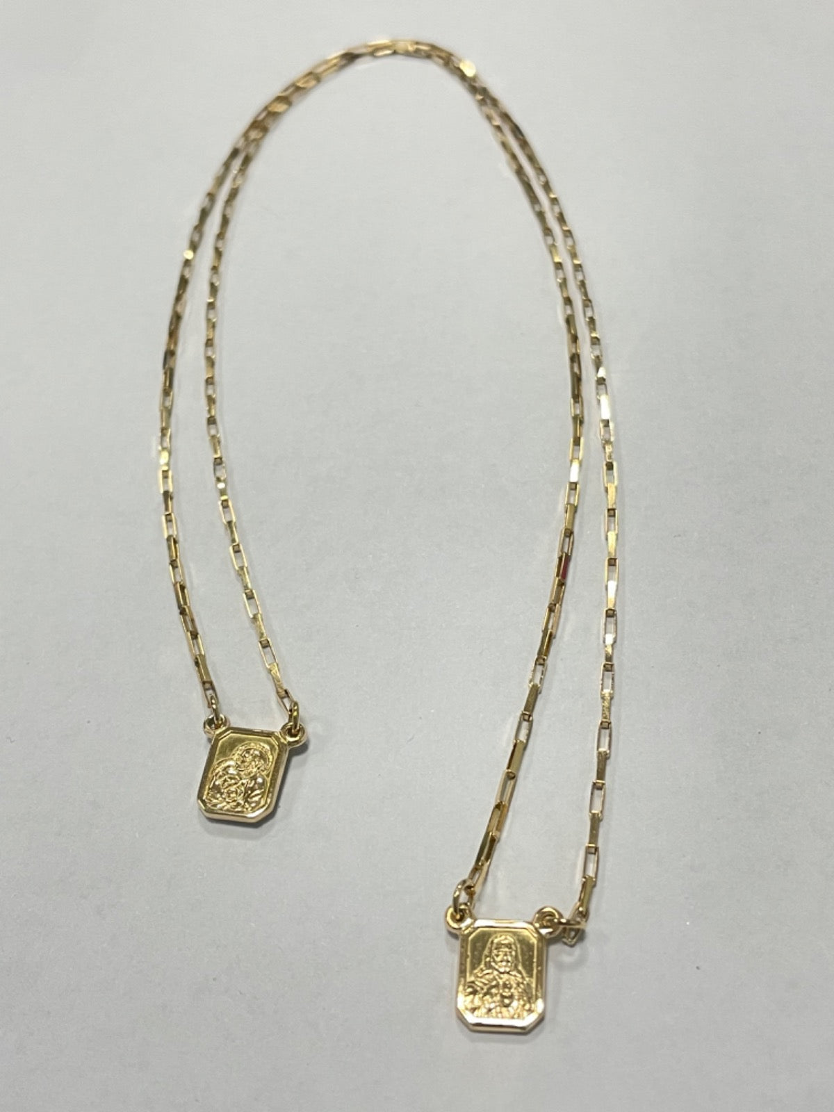 18K Yellow Gold Scapular Charm Necklace Set