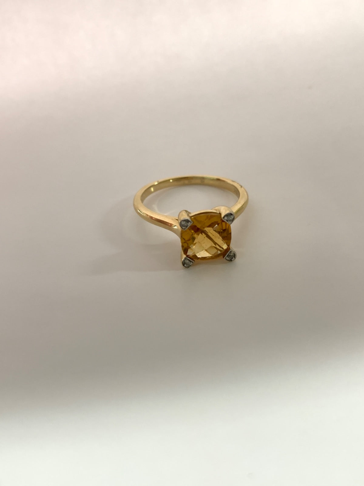 14K Yellow Gold Ring with Citrine