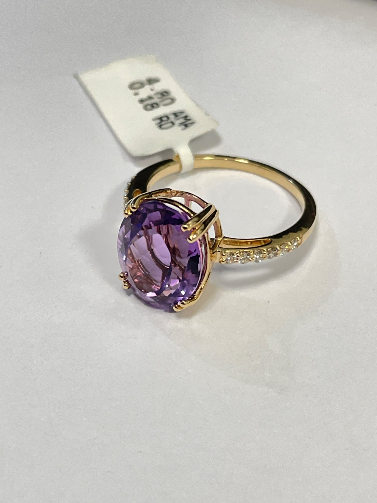 14K Yellow Gold Ring with Amethyst and Diamond
