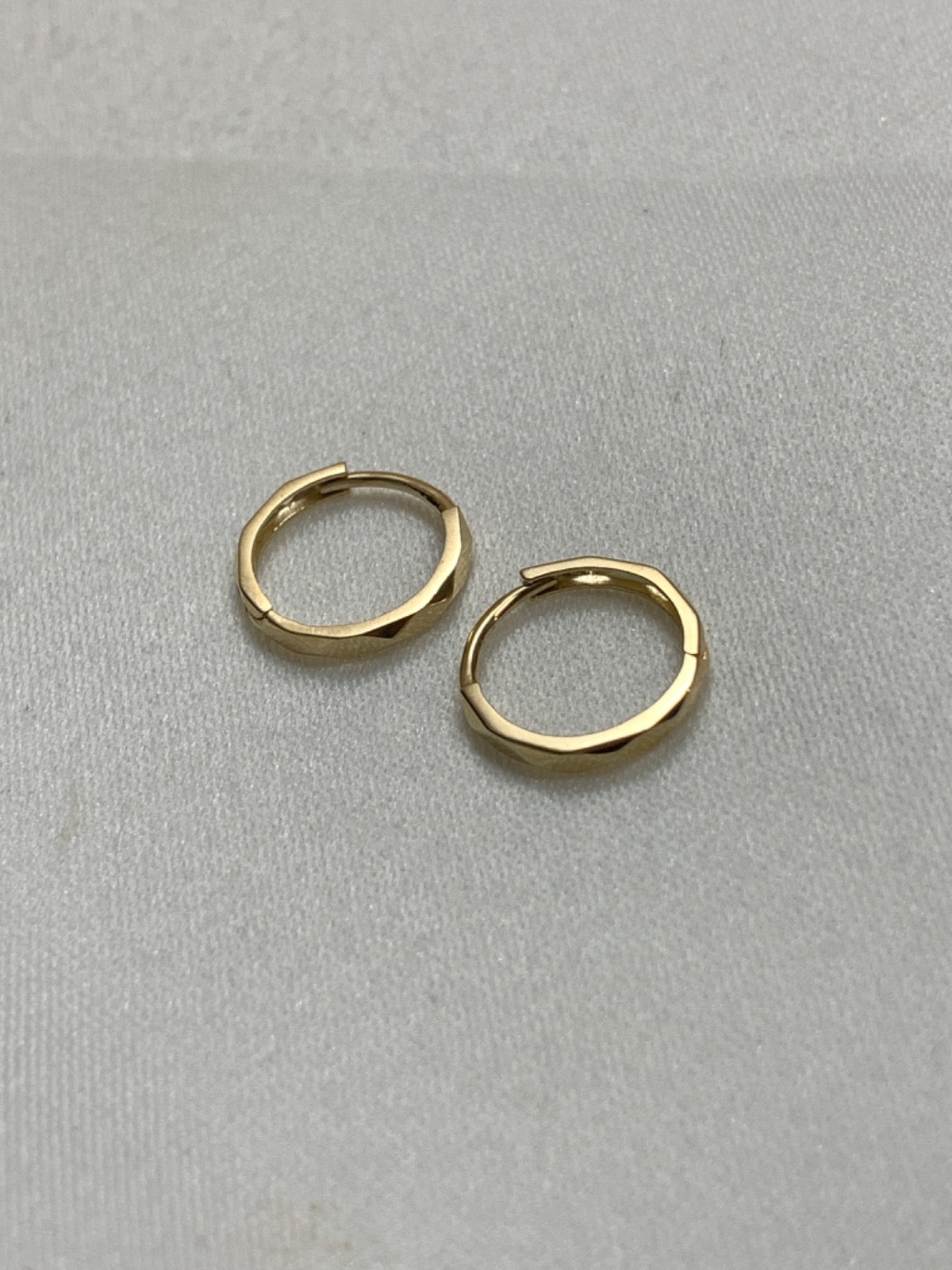 14K Yellow Gold Earring