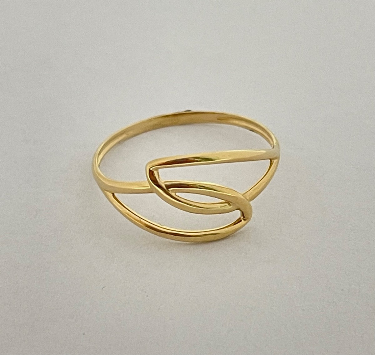 18K Yellow Gold Ring