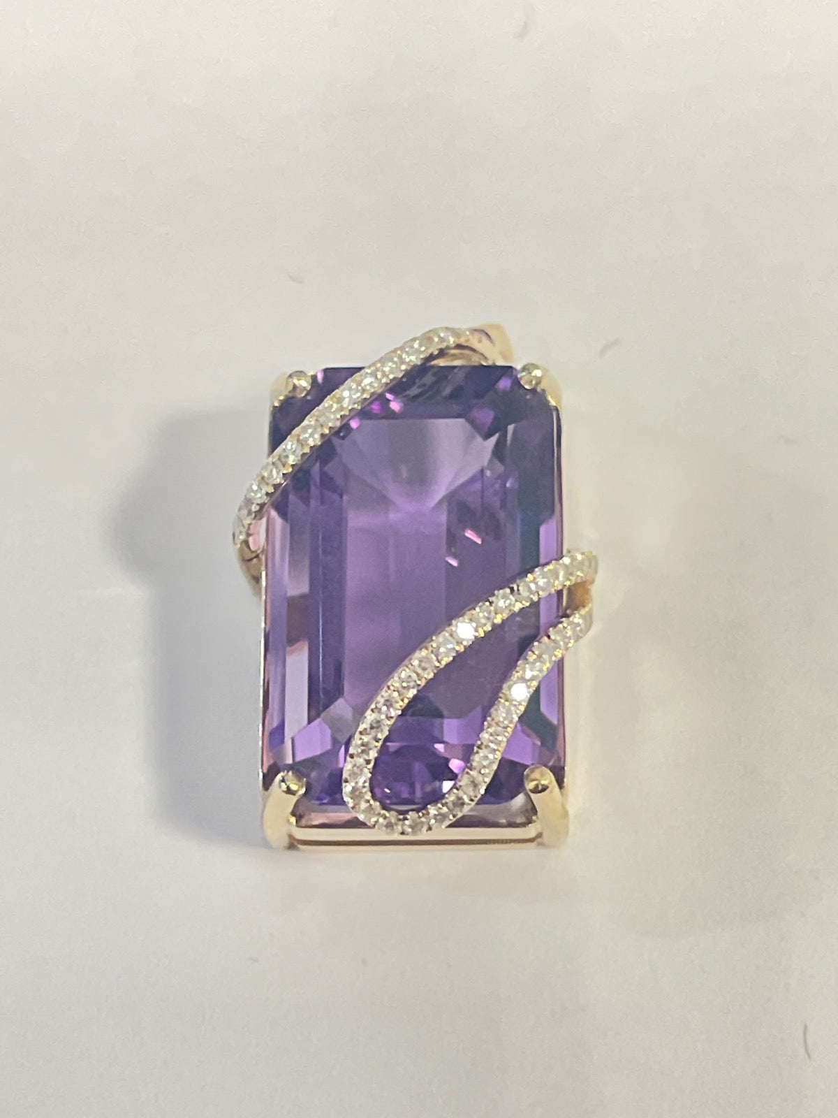 14K Yellow Gold DIA 55/0.22 CLS1/13.02 Puple Pendant with Sapphire and Amethyst