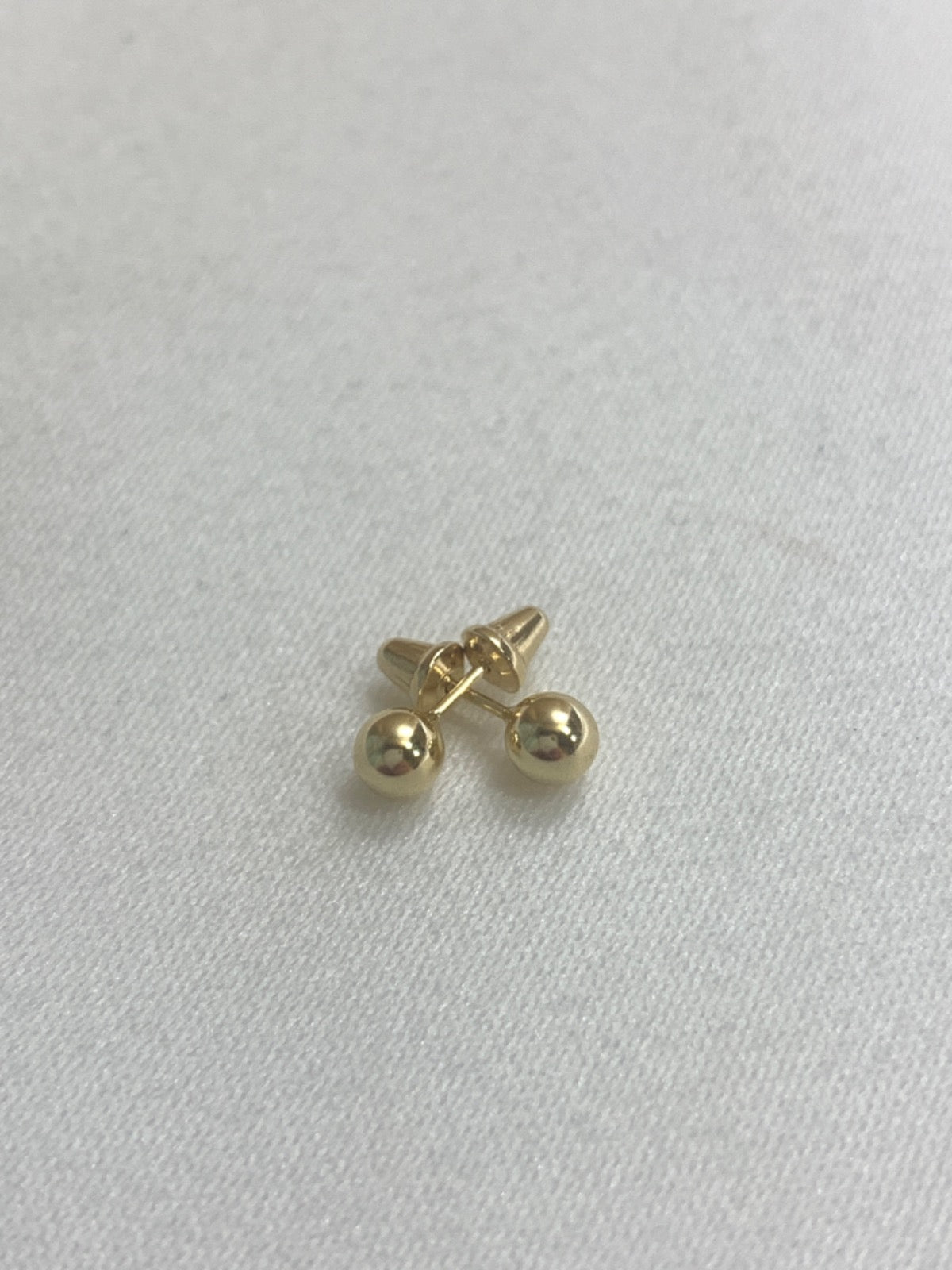 18K Yellow Gold Baby Push Earring