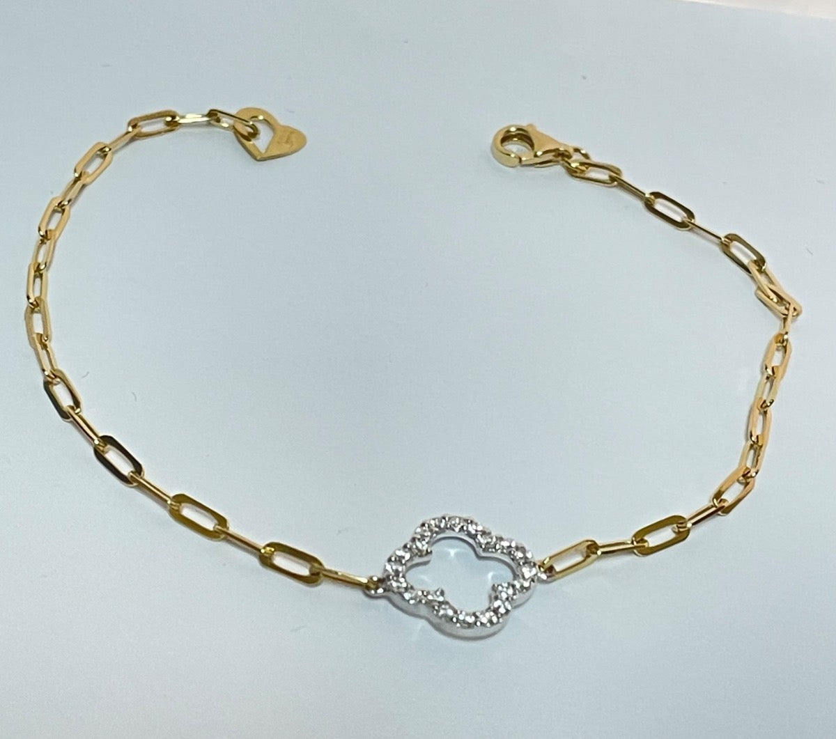18K Yellow Gold Clover Bracelet with Diamond