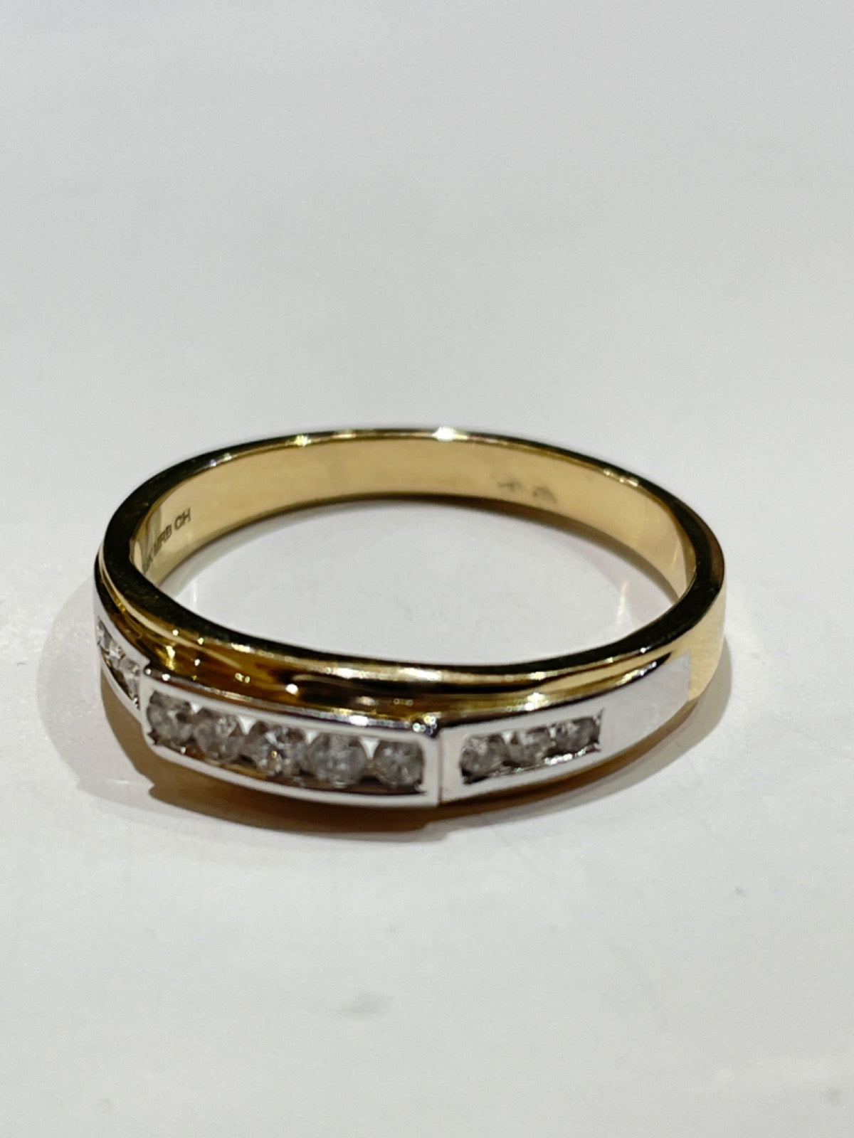 14K Yellow Gold Wedding Band with Diamond