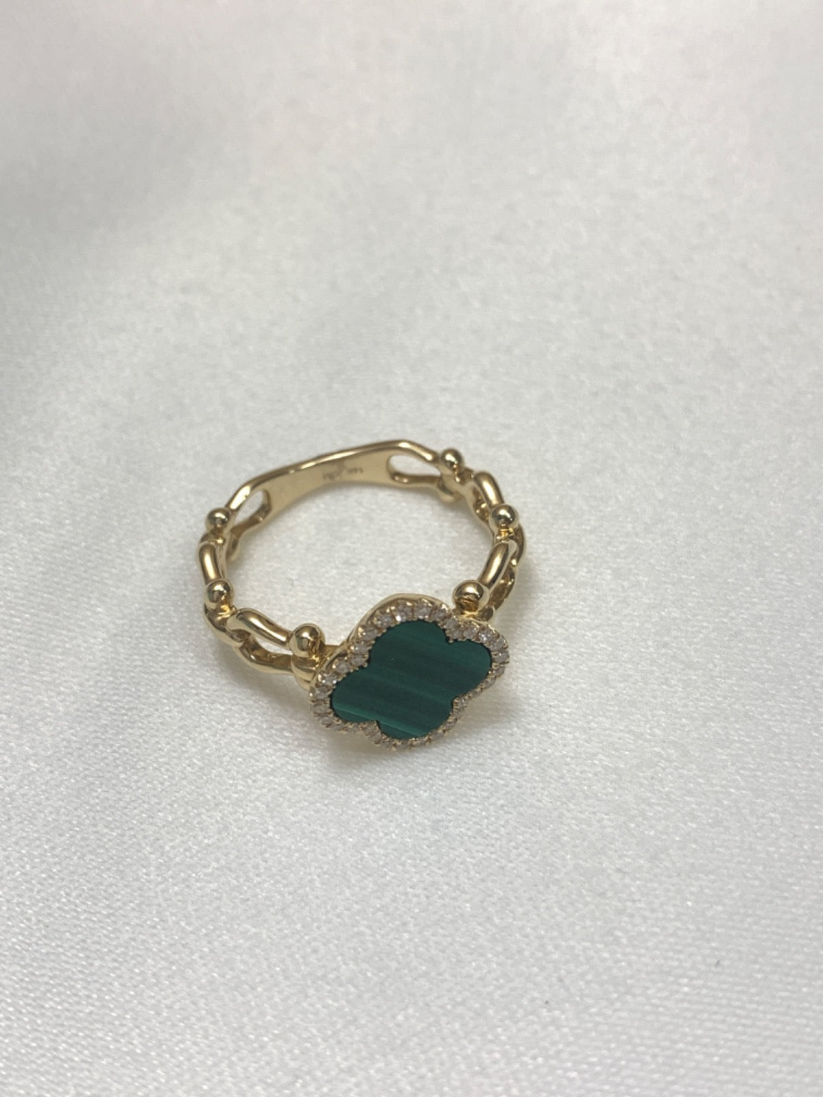 14K Yellow Gold Ring with Diamond