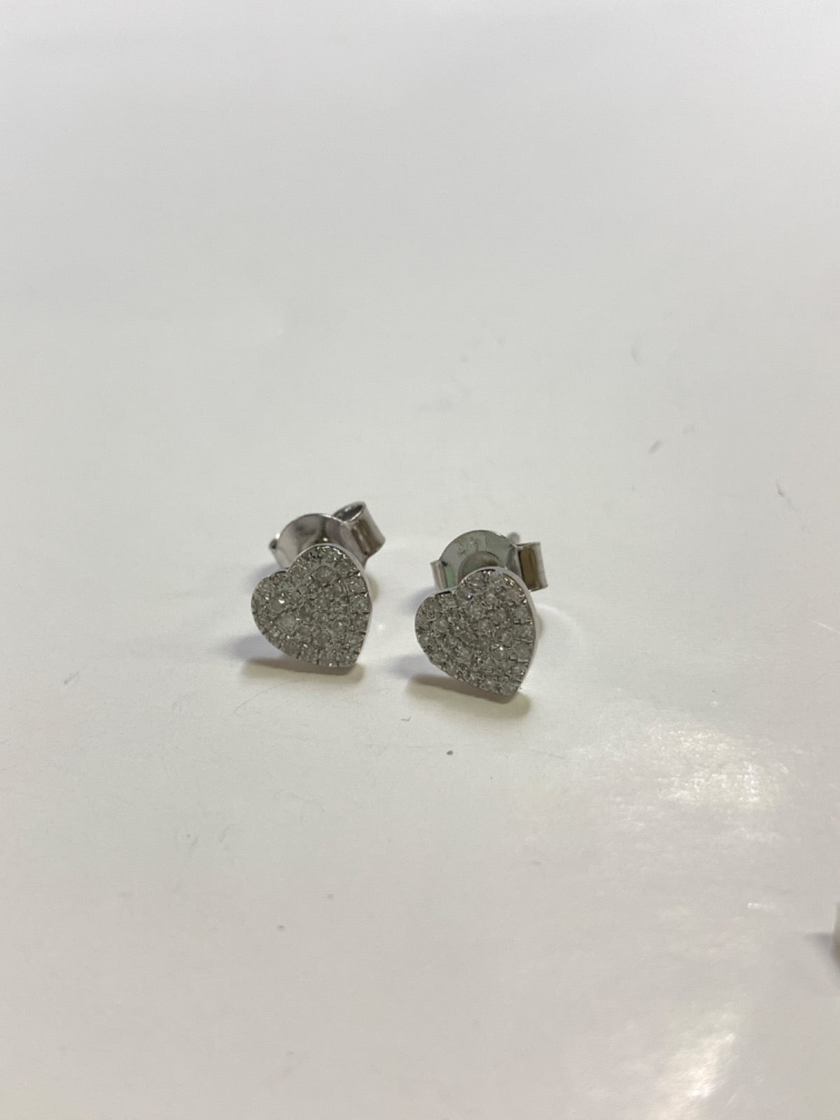14K White Gold Earring with Diamond