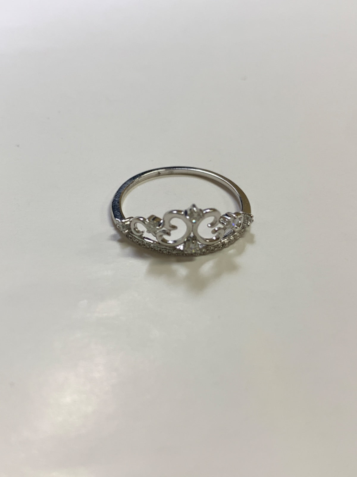 14K White Gold Ring with Diamond