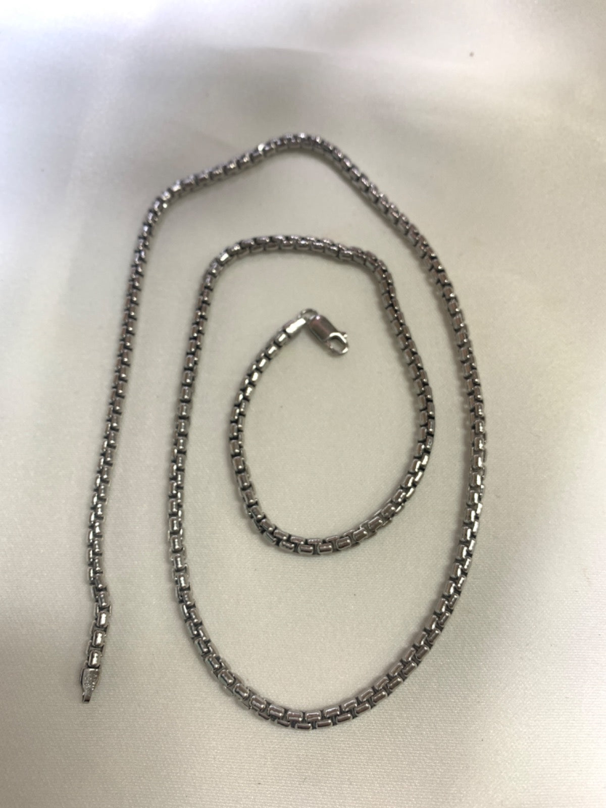 White Silver Chain