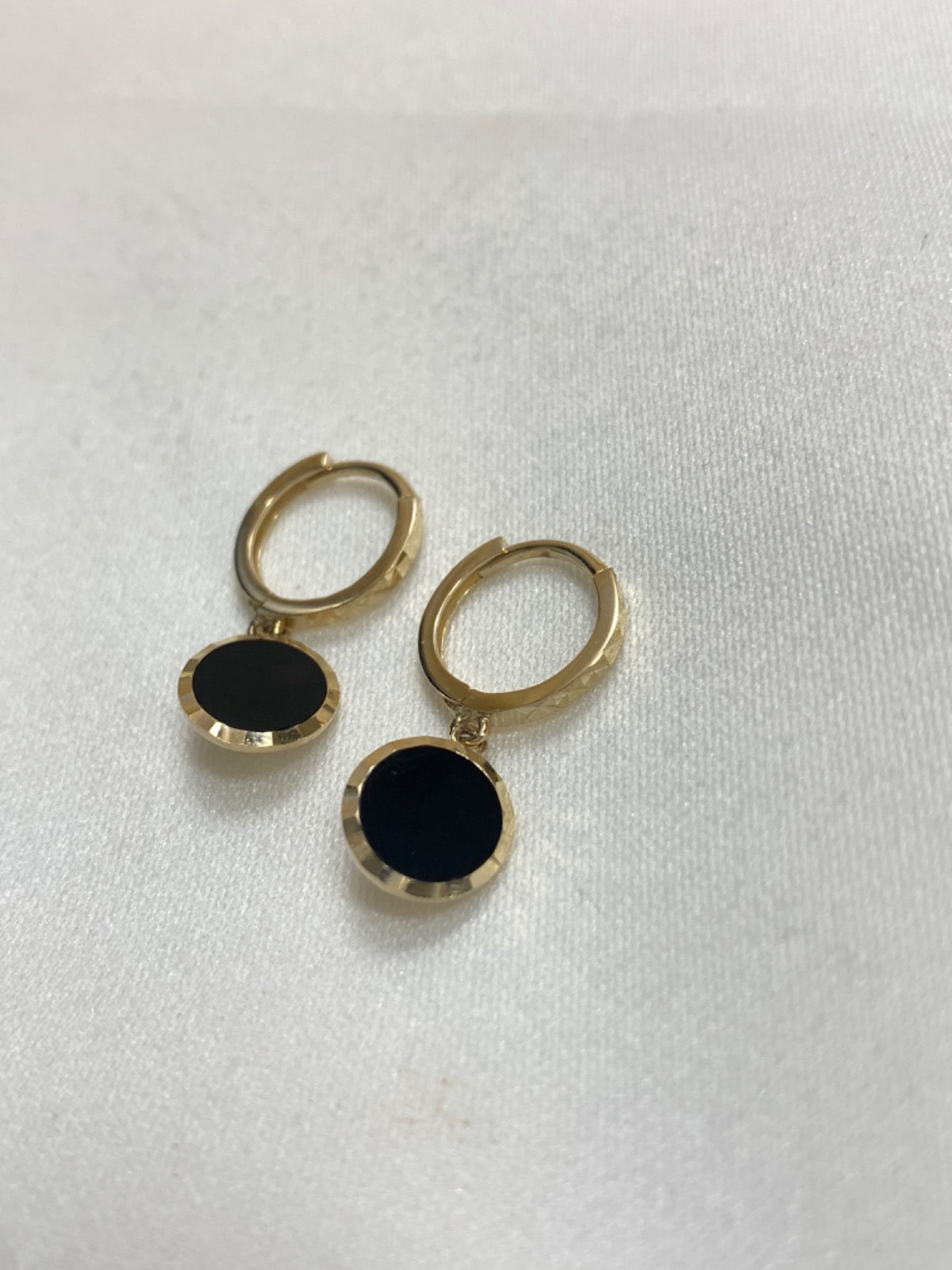 14K Yellow Gold Earring